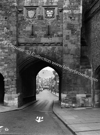 OLD GATE IN HIGH STREET